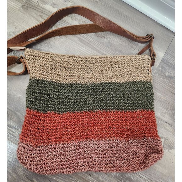 FATFACE Crochet Stripe Shoulder/Hobo Bag - Picture 5 of 9